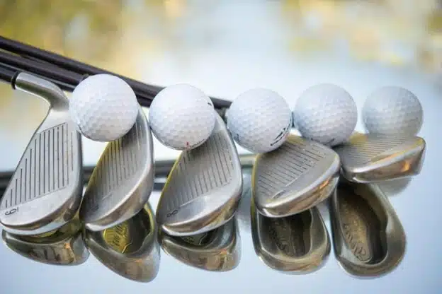 Buying Golf Clubs From a UK Golf Resort Pros and Cons